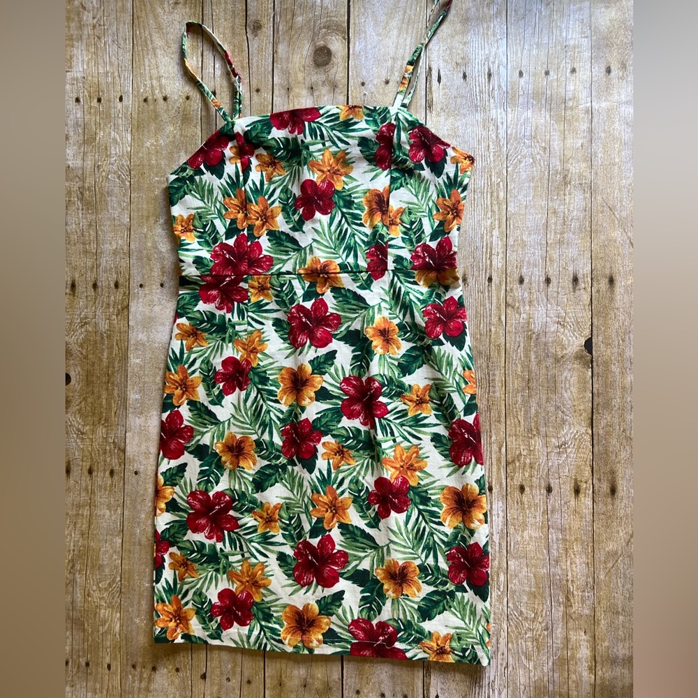 Forever 21 spaghetti strap mini dress, tropical  floral print, large.